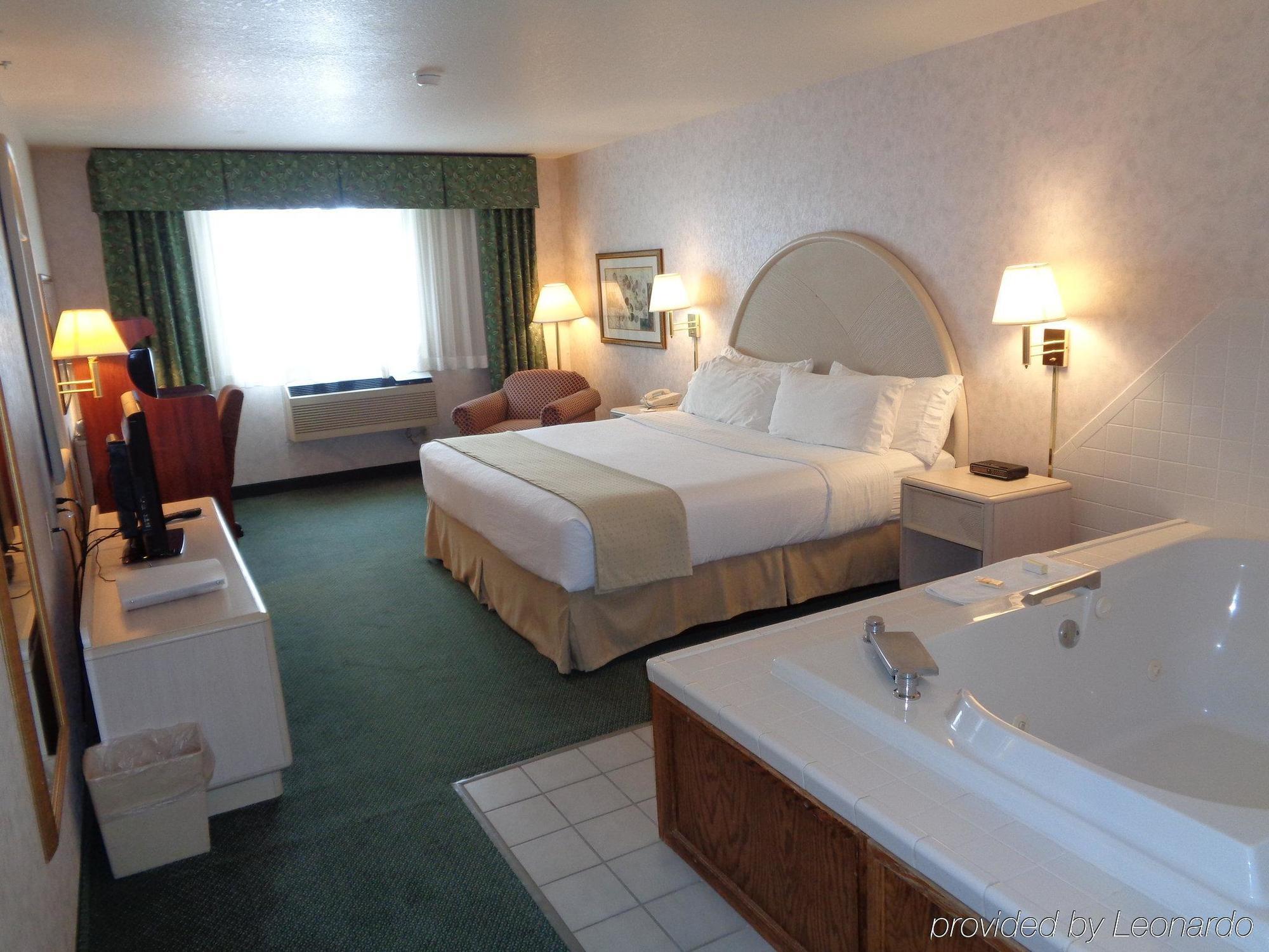 Country Inn & Suites By Radisson, Sidney, Ne Εξωτερικό φωτογραφία